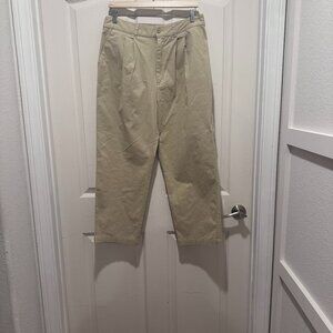 NWT ON 34th Women's Pleated Chino Ankle Pants Size 10 Khaki